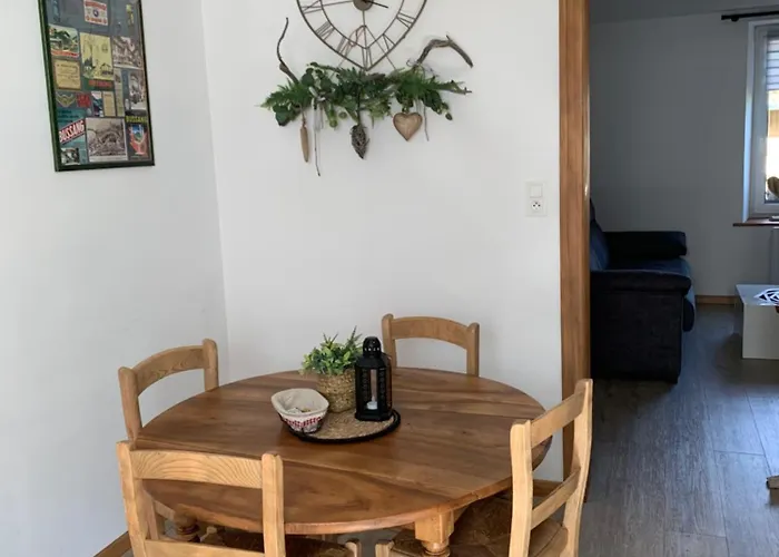 2/4 Personnes 公寓 比桑